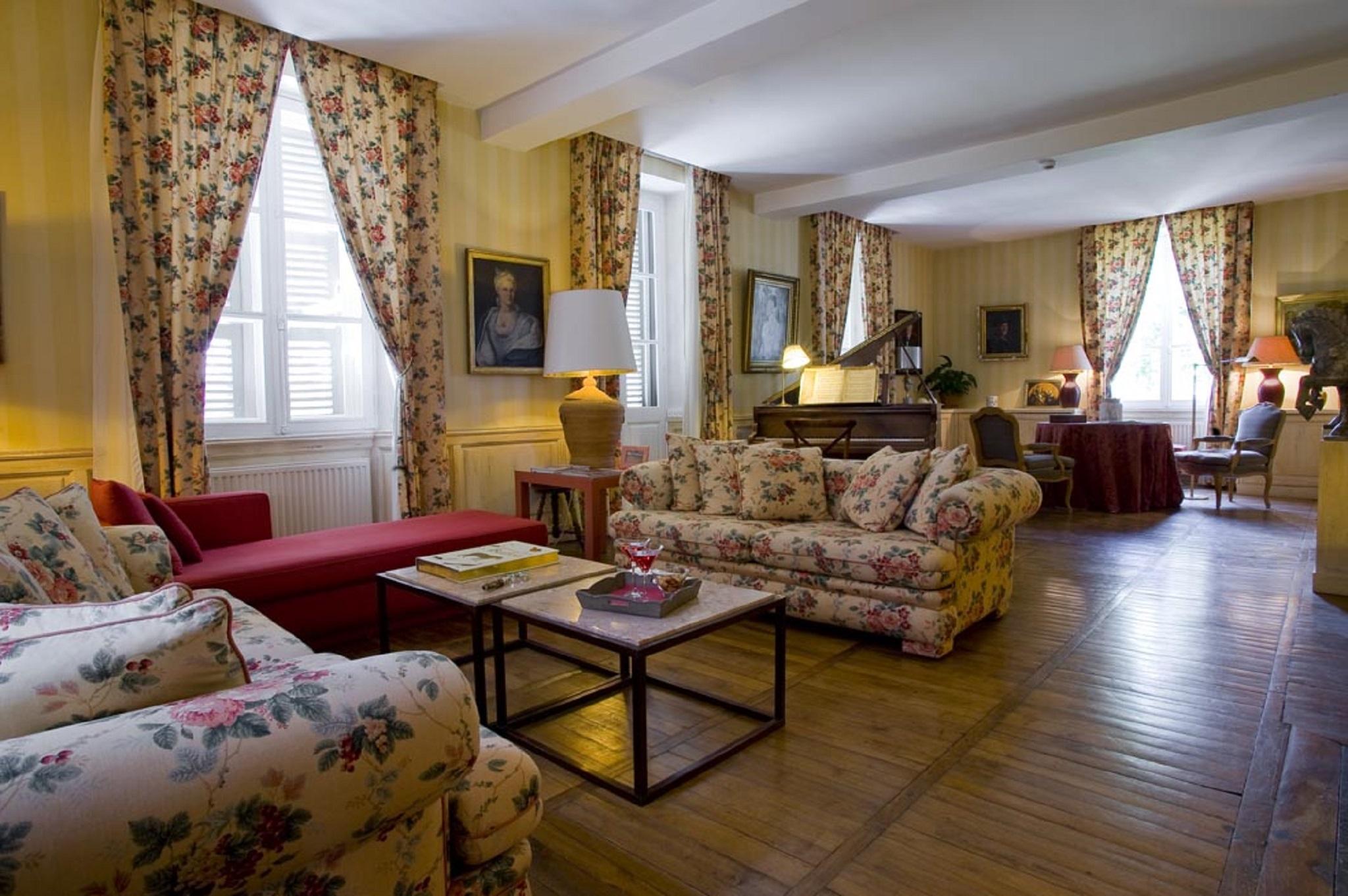 Chateau De Courban And Spa Nuxe Екстер'єр фото