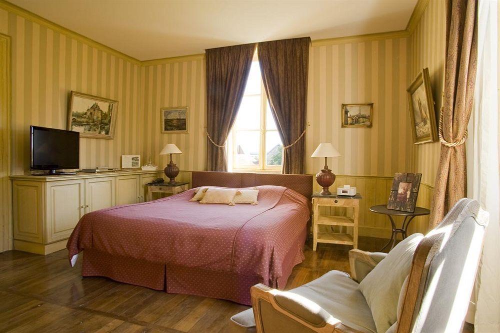 Chateau De Courban And Spa Nuxe Екстер'єр фото